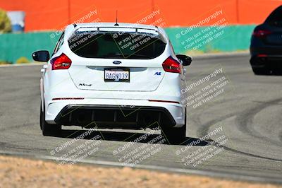 media/Oct-18-2025-Extreme Speed (Sat) [[d6d7e1fef1]]/Group 5/Session 2 (Turn 3)/